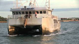 preview picture of video 'Starcat MB 10493 Y1Y docks at Fishermans Wharf Darwin, NT, Australia'