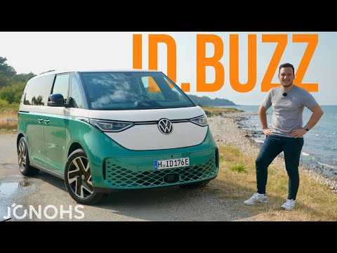 VW iD.BUZZ on the road - we test the electric bus in first impressions!