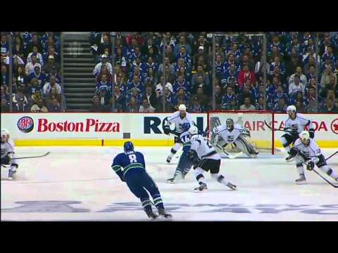 R1G1 - Canucks Vs Kings - Alex Burrows 1-0 Goal 4/11/12 [HD]