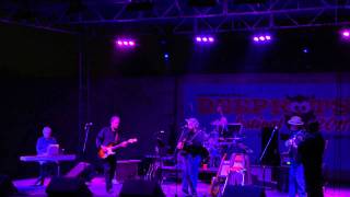 Cowboy Boyer and Talton - livin' in the country