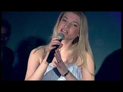 Iulia Glavan - Falling Into You