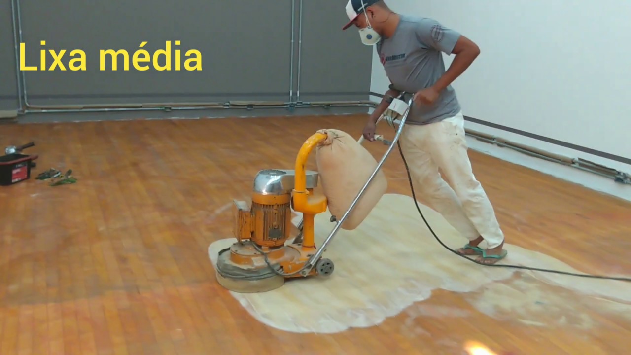 Restauração profissional de assoalho de madeira