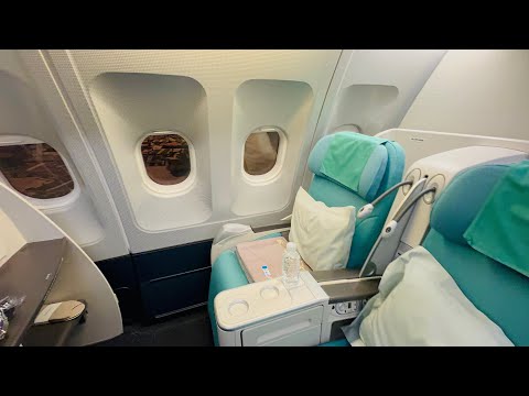 YouTube thumbnail for Korean Air Airbus A330-300