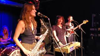 Death Valley Girls - I'm a Man Too (live, 2025-05-02, Immerhin, Wuerzburg, Germany)