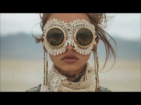 Jebby Jay & Ann Epi - Actions