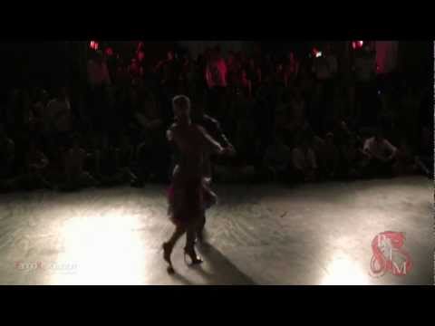  Mariana Montes  and  Sebastian Arce  are  dancing  to  the  tango  "  Pa'Que Te Oigan Bandoneon  "  at  Roma Tango Meet