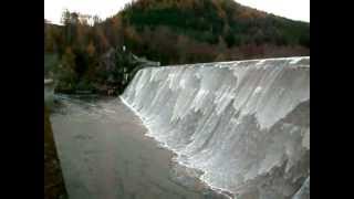 preview picture of video 'Spey Dam Laggan Scotland'