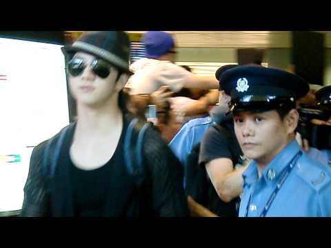 110603 [Fancam] MBLAQ's Arrival in Singapore