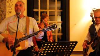 Hold On To Me Babe      Performed By Steve Bowdery and John Roden