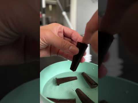 Buy a Easy-To-Use Hydroponic Growing System with Automatic Pump | Tiltop