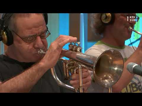 Ljubljanski jazz oktet: Done Business (živo Prva vrsta)