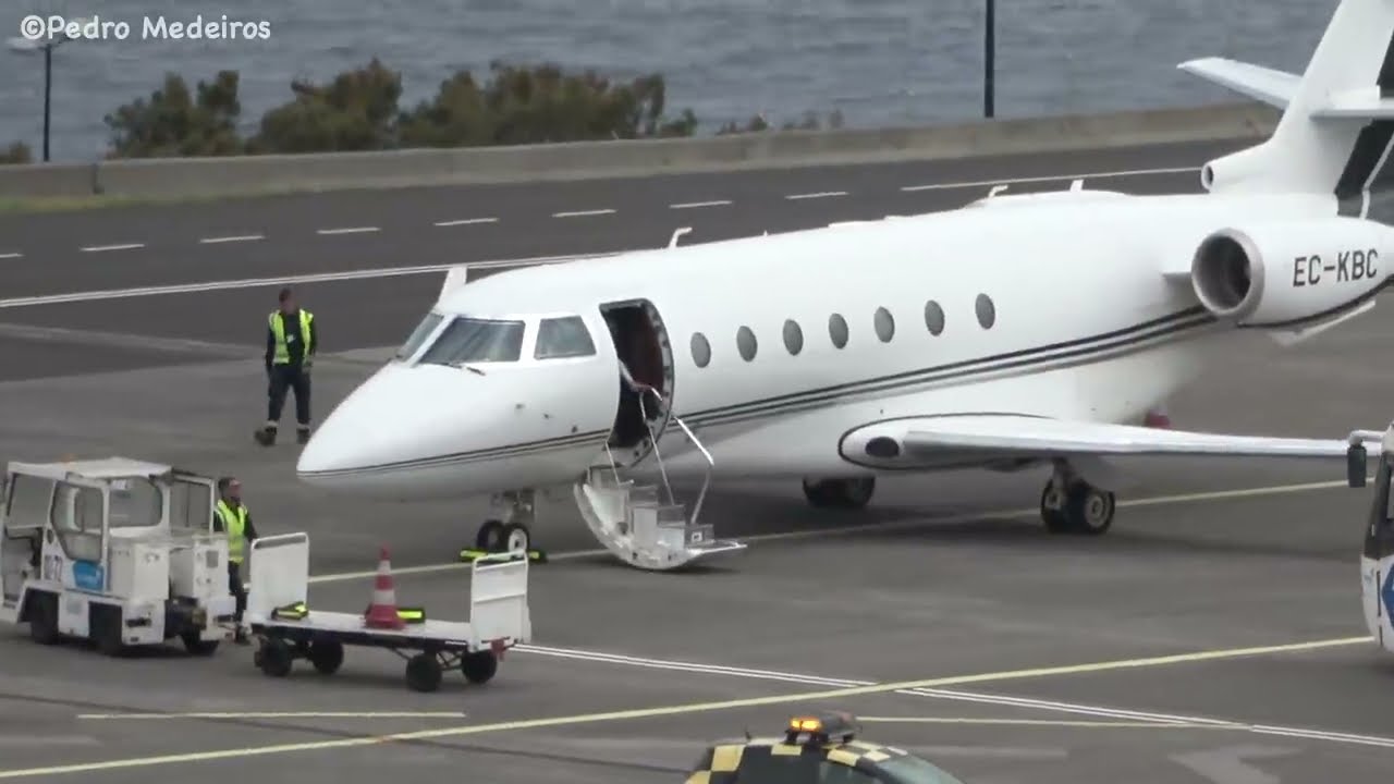 Europa CIP Lounge thumbnail