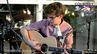 MacKenzie Bourg  - &#39;Heartbeat&#39; | Showroom Sessions