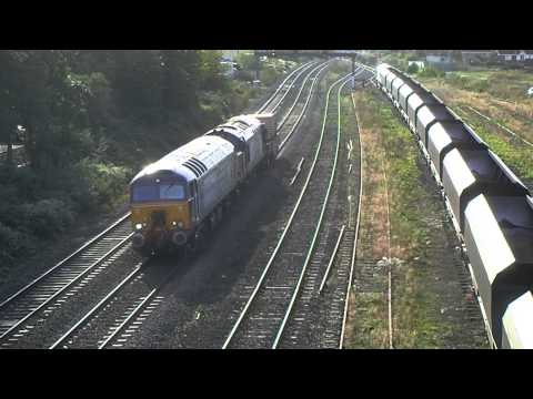 RARE ! DRS 57302 AND 37611 ON 6M56 FLASK AT GLOUCESTER YARD 251013