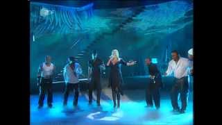 Sarah Connor &amp; Naturally Seven - Music is the key - Wetten Dass - 2003