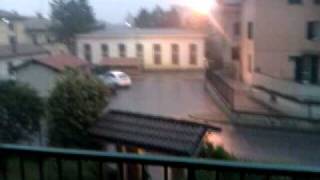preview picture of video 'Alluvione Rivanazzano Terme 29/06/2011 - 1'