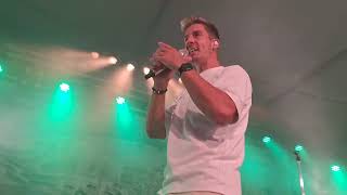 Norman Langen in Erkelenz Birgelen am 7.6.2024 mit dem Song Cundular Grün