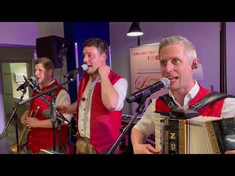 "Wir grüßen alle unsre Freunde", mit Gabriel Urach und seine jungen fidelen Lavanttaler!