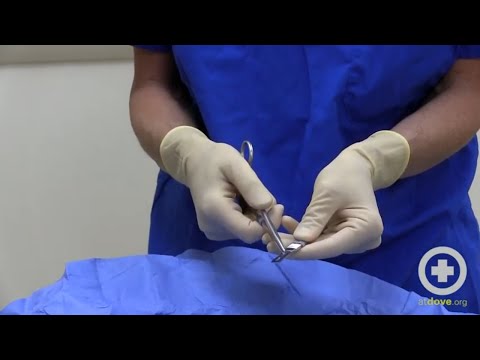 How to Safely Remove a Scalpel Blade