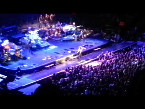 Bruce Springsteen and The E Street Band Treat Her Right(Roy Head) Albany NY 5/13/14