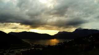preview picture of video 'Norwegian Fjord Timelapse [1080p]'