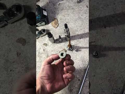 Fiat 500 Automatic transmission fluid change.