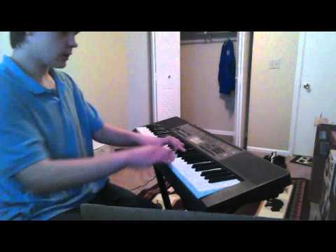 14 year old boy playing piano/ fur elise watch!