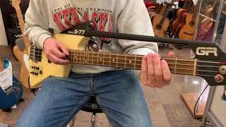 Video thumbnail for Roland GR-77B by Oscar Guitars
