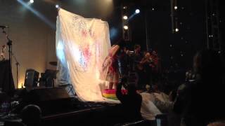 Lisa Hannigan - Knots Video LIVE - Iveagh Gardens Dublin.