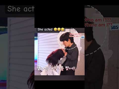 Park Shin Hye accidentally kicked her co-actor 🤣#parkshinhye #kimjeayoung #thejudgefromhell