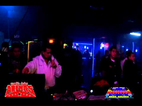 SUPER DENGUE USA EN CLUB LA ONDA 2012