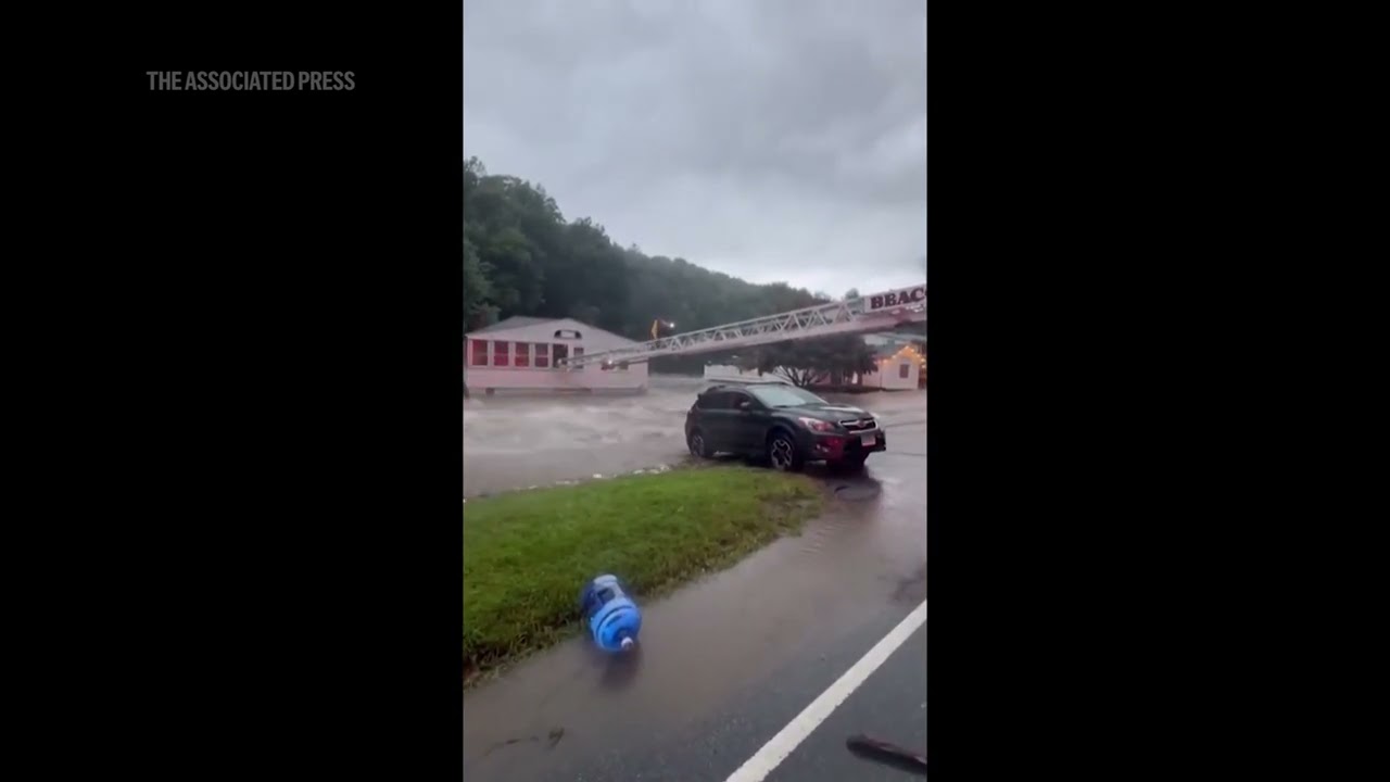 Video shows firefighters rescuing people from flooded Connecticut restaurant