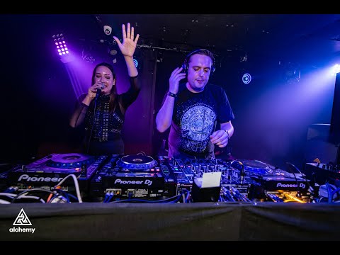 Ferry Tayle feat. Clara Yates - Find Your Paradise (Live @ Alchemy Melbourne)