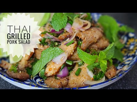 Salada tailandesa de carne de porco grelhada. Sabores totalmente incríveis. #thaigrilledpork