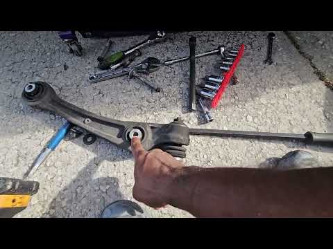 Audi Q5 lower control arm replacement