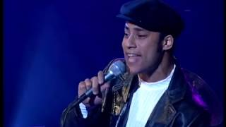 Stephen Simmonds - Get Down (live at Nulle Part Ailleurs)