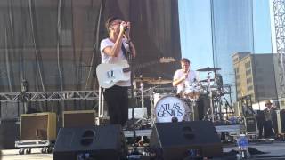 Atlas Genius - Refugees (live)