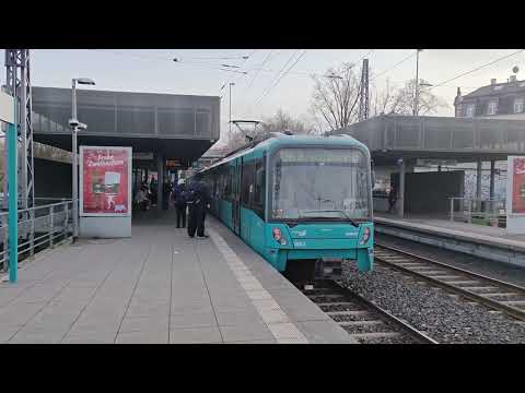 16. Dezember 2025 Verkehrsknotenpunkt (  Heddernheim  ) Frankfurt am Main