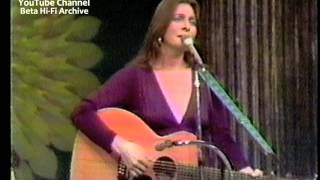 JUDY COLLINS - &quot;Bird On A Wire&quot; by Leonard Cohen  1976