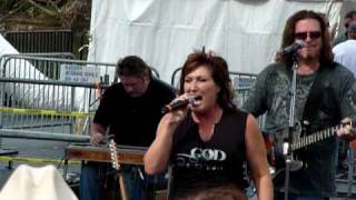 Jo Dee Messina