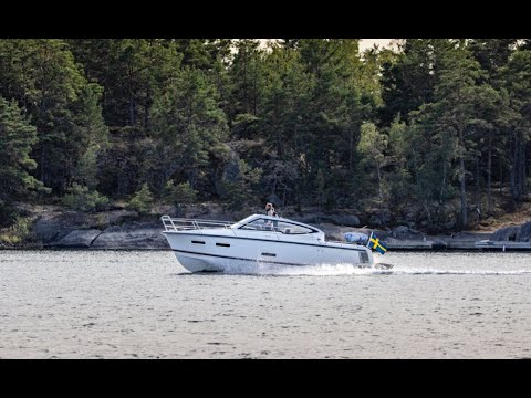 Electric Boating - The Nimbus 305 With Lithium-ion Batteries