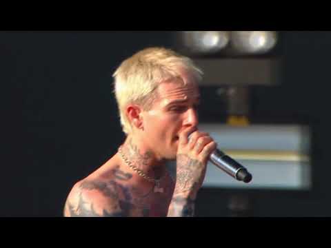 The Neighbourhood - Stuck With Me live at Lollapalooza Brazil 2018