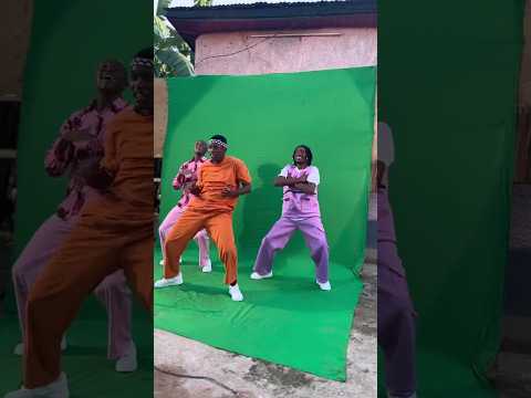 Sekoma Chriss Eazy Behind The Scenes With Dancers 🔥