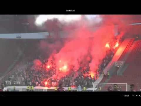 Bakljada Torcide na utakmici Slavia Prag-Hajduk 06.09.2014.