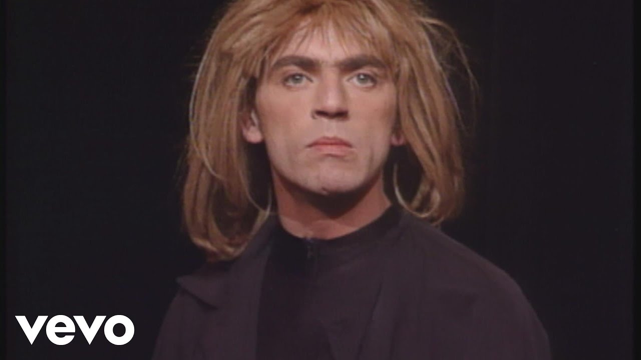 Miniature de la vidéo Elie Kakou - Mongola (Live au Point-Virgule 1993) du film Élie Kakou au Point Virgule