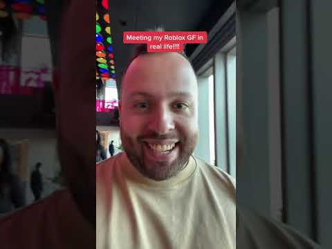 I Met My Roblox Girlfriend In Real Life!