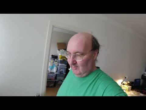 MongoTV_4408 - Del 1 - FLYTTER 21 DÅSER RAVIOLI FRA MIN STUE UD I KØKKEN OVEN PÅ KØKKENSKABE