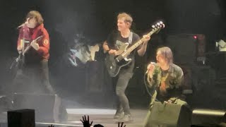My Chemical Romance - The World Is Ugly FULL SONG - Barclays Center - Brooklyn, NY - 9/10/22