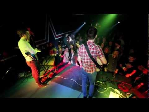 Frau Mai - By million ways (Live)