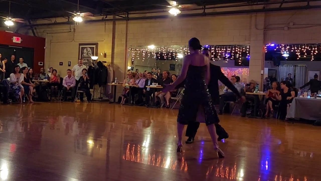 Ariel Leguizamon & Yesica Esquivel - Milonga Sonata - May 17, 2024